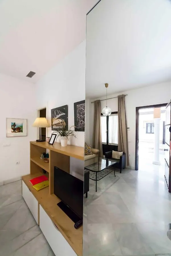 Jdcbd - Peaceful Double Bedroom Apartment In City Centre Siviglia