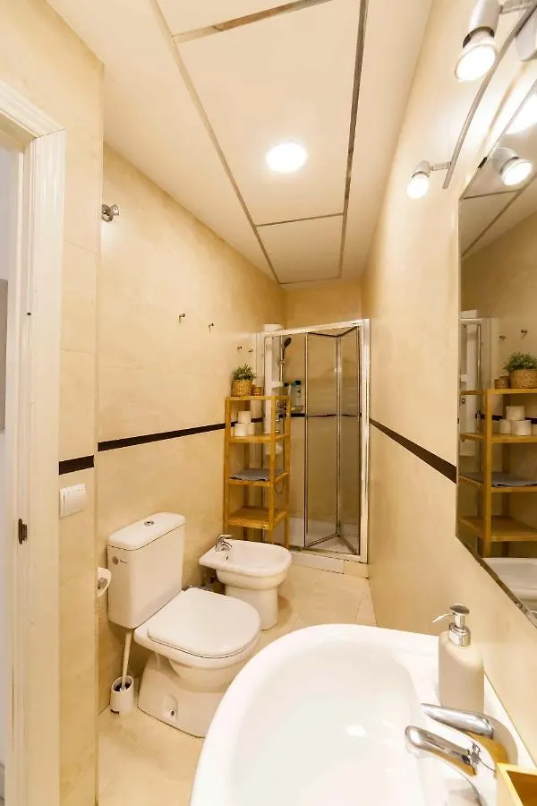 Jdcbd - Peaceful Double Bedroom Apartment In City Centre Siviglia