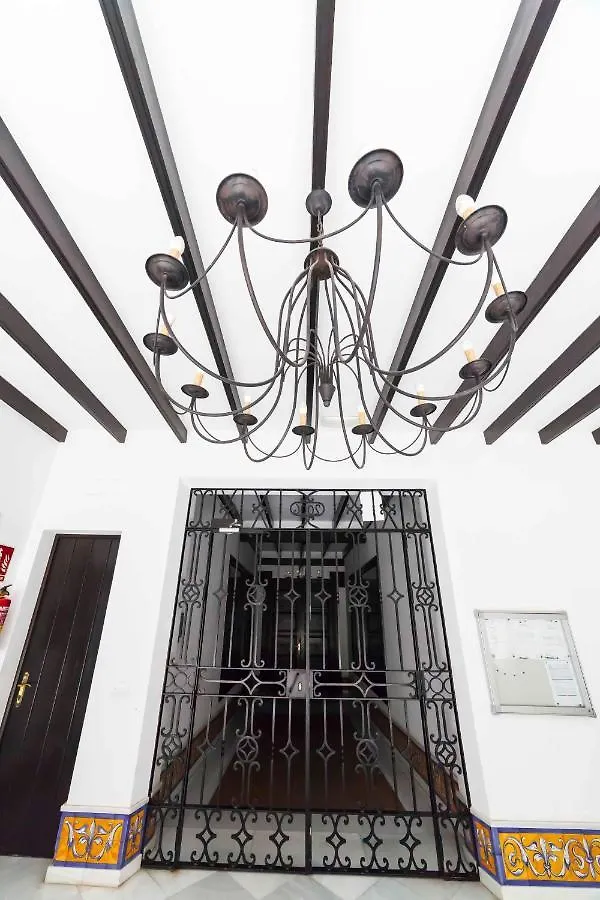 Jdcbd - Peaceful Double Bedroom Apartment In City Centre Siviglia